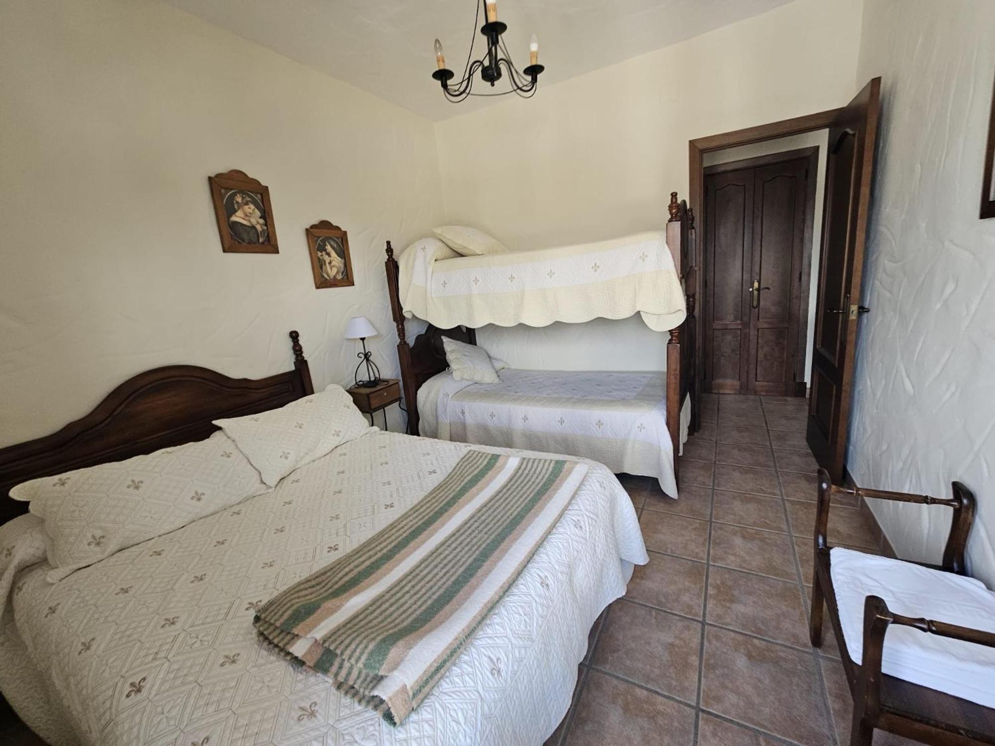 Hotel Meson Rural Iptuci à Prado Del Rey Extérieur photo